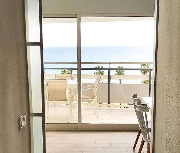 Fantastic Sea View On The Lejlighed